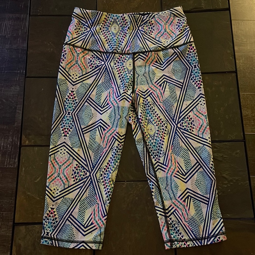Victoria’s Secret Sport Crop Leggings